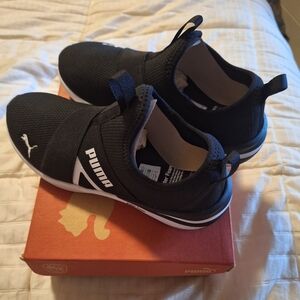 Woman's Better Foam Prowl Slip Size 6.5